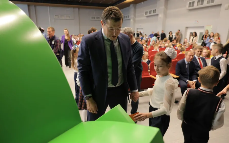 Глеб Никитин открыл корпус «Школы 800» в Сормовском районе Нижнего Новгорода